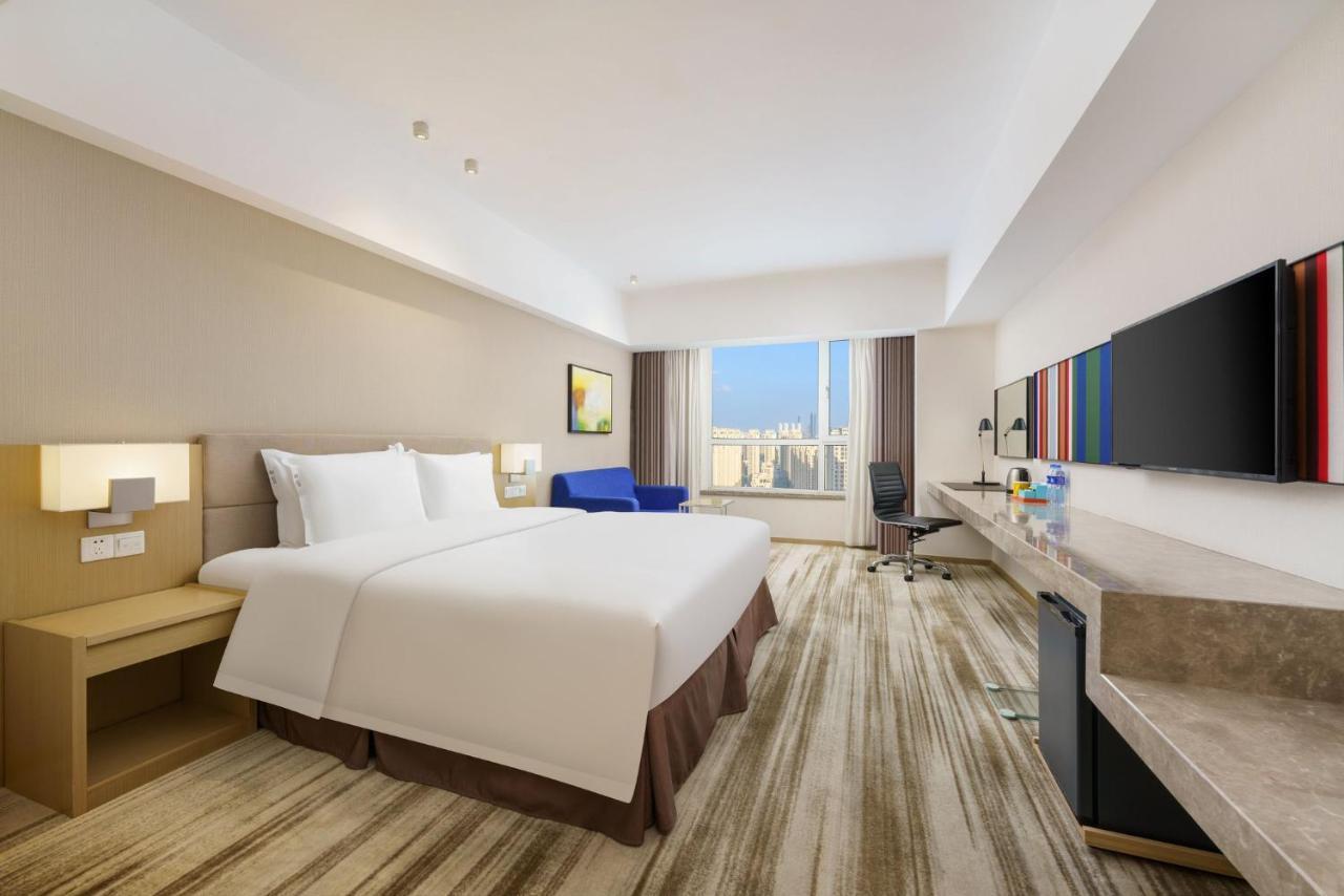 Holiday Inn Express Shenyang Tawan, An Ihg Hotel Экстерьер фото
