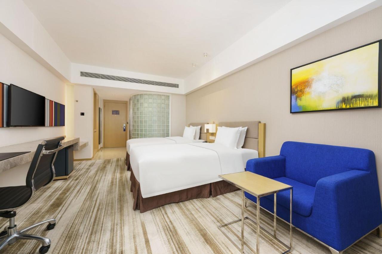 Holiday Inn Express Shenyang Tawan, An Ihg Hotel Экстерьер фото